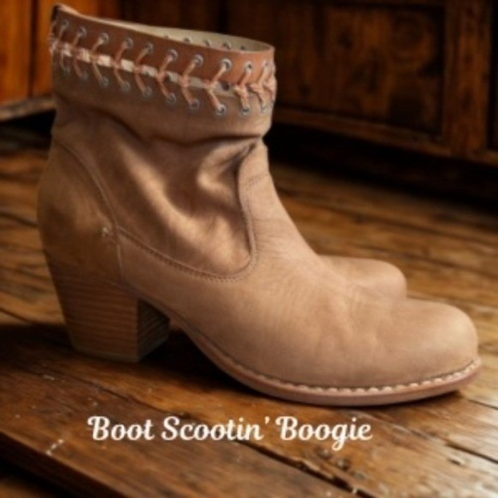 Rag & Bone Tan Suede Ankle Boots Whipstitch Western Boho 2.5 Heel Sz 40 US 9